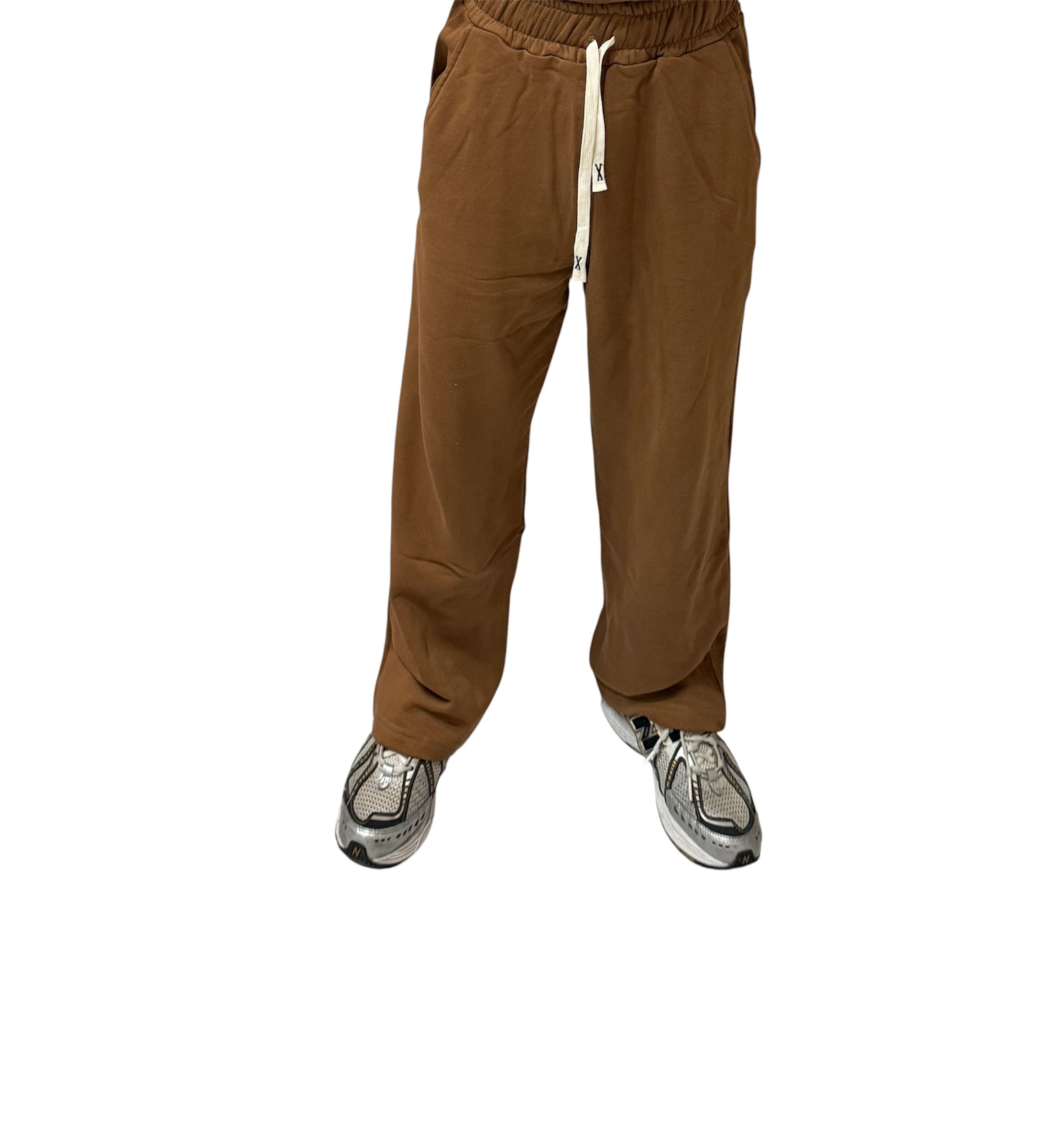 Completo total brown